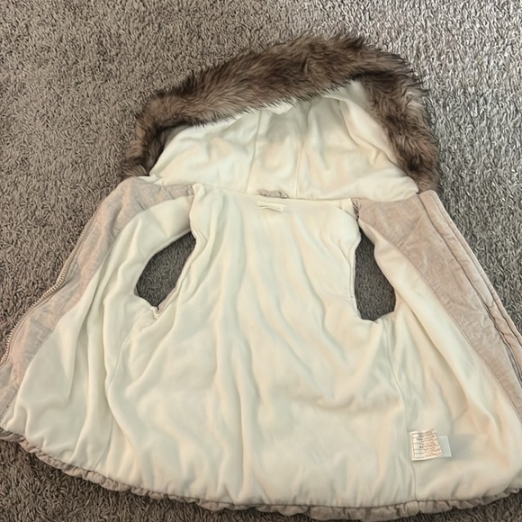 Crazy 8 Girls Puffer Jacket Ivory SZ M (7-8) - Picture 3 of 5